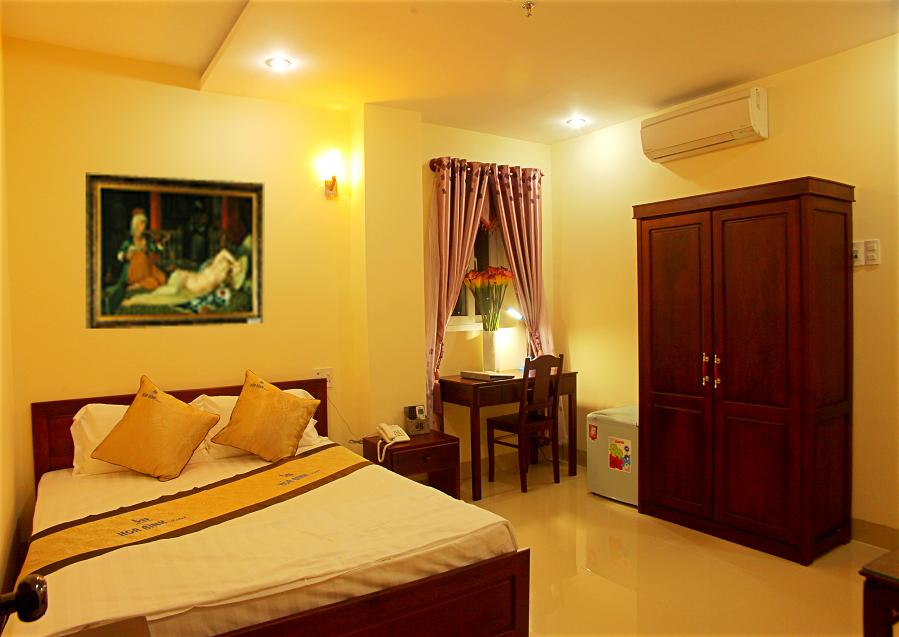 Hoa Binh Hotel